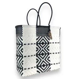 Maria Victoria | Arrow Black and White | Upcycled, Handwoven