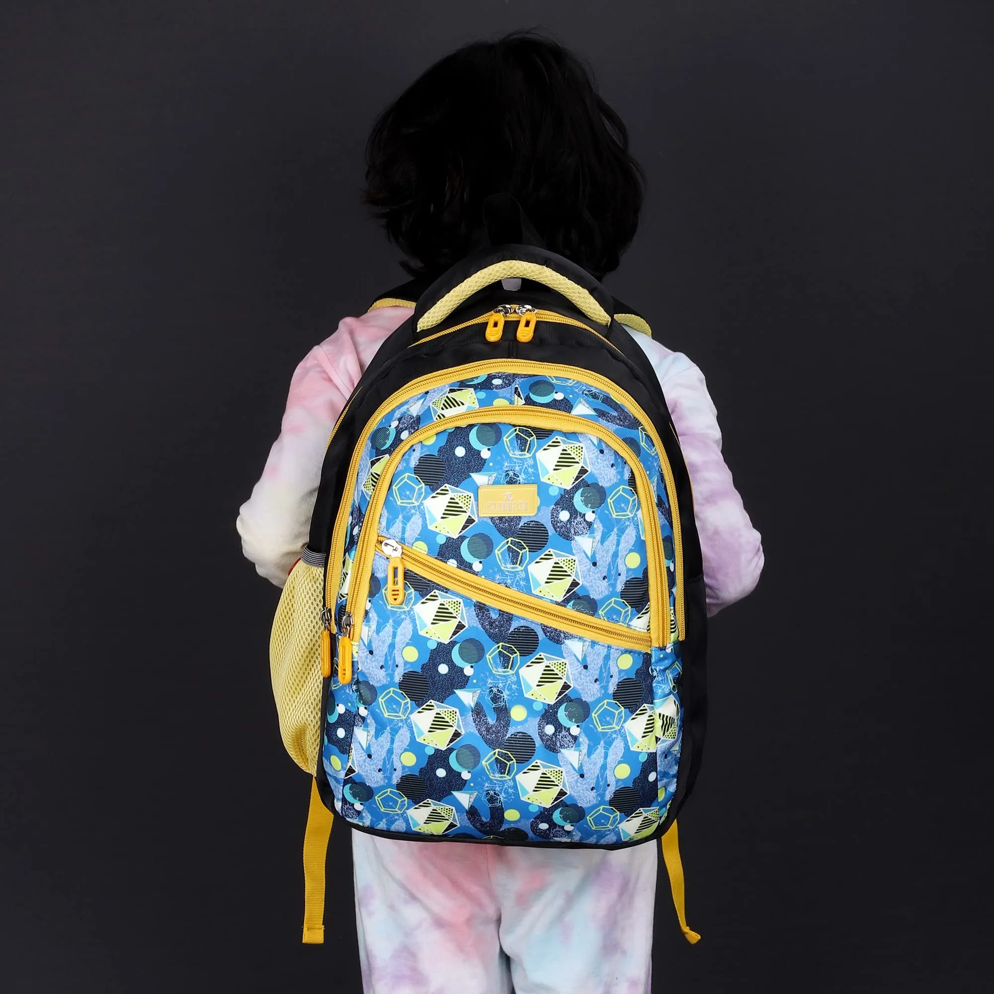 THE CLOWNFISH Brainbox Series Printed Polyester 30 L Standard Backpack With Pencil/Staionery Pouch School Bag Front Cross Zip Pocket Daypack Picnic Bag For Boys & Girls, Age 8-10 Years (Light Blue)