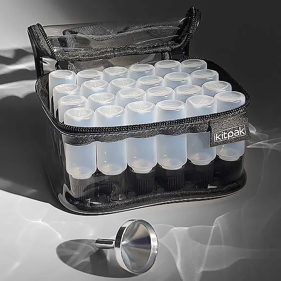 THE SMALL CLEAR PAK